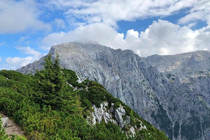 Alpine Majesty: Eagle's Nest, Salzburg Salt Mine & Berchtesgaden Day Tour photo 2