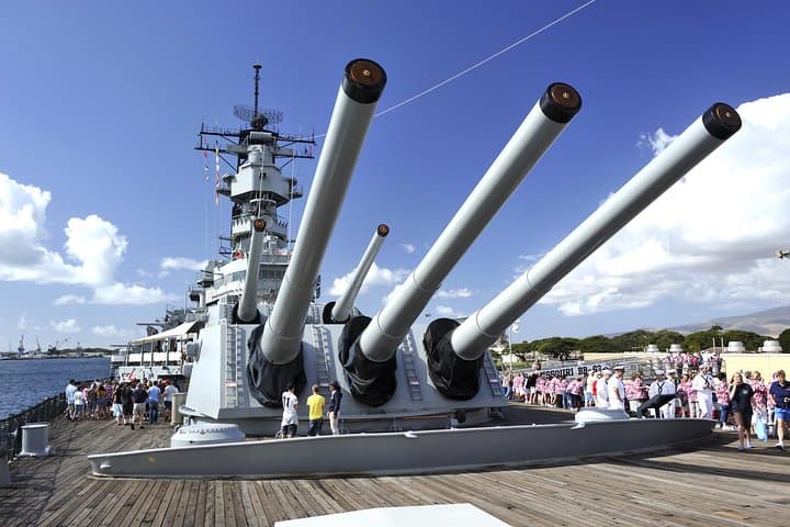 Private USS Arizona & USS Missouri Pearl Harbor Tour — Full-Day Guided History Experience
