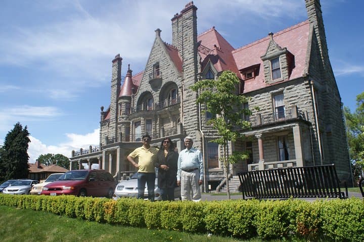 Private Vancouver to Victoria Day Tour — Butchart Gardens, Craigdarroch & Butterfly Garden photo 6