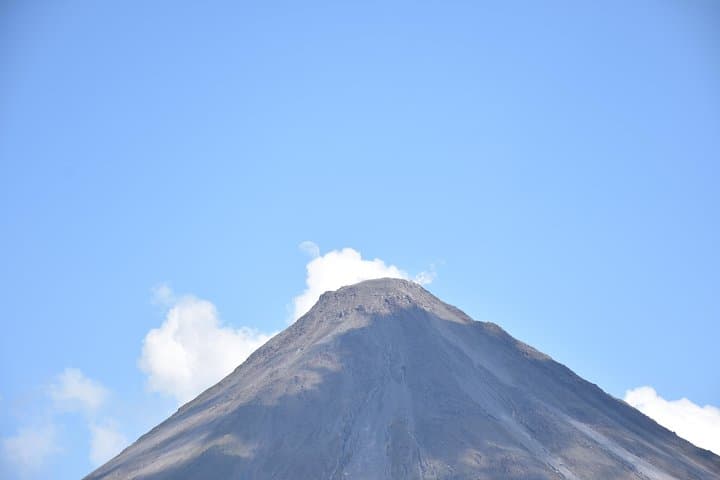 Arenal Volcano, Hanging Bridges & La Fortuna Waterfall — Full-Day Private Tour photo 4