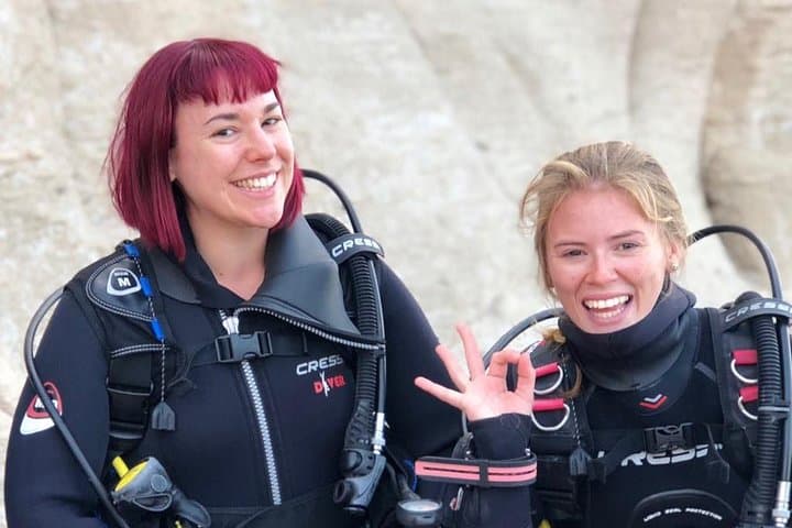 Discover Scuba Diving in Gran Canaria: Beginner Dives at Amadores Bay photo 2