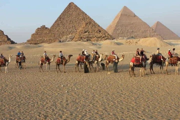 7-Day Cairo, Alexandria & Fayoum: Pyramids, Museum and Oasis Adventure