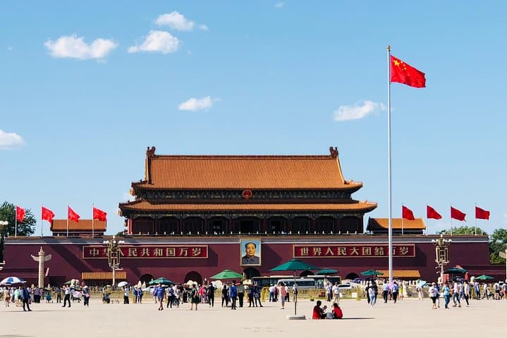 Beijing in Three Hours: Forbidden City & Tiananmen Private Tour Guide photo 3