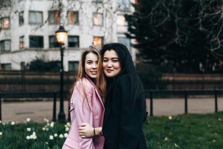 Picture-Perfect Cambridge: Private Photo Session with a Local Photographer photo 3