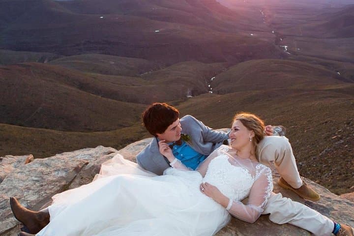 Private Photo Session with a Local Photographer in Cape Town — Best Locations & Tips photo 1