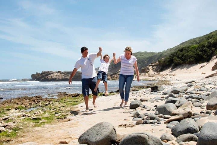 Private East London Photo Session with a Local Photographer for Couples & Families photo 4