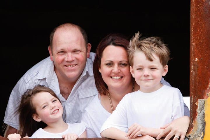 Private East London Photo Session with a Local Photographer for Couples & Families photo 5