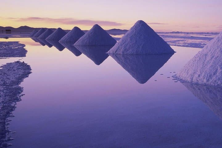 Full-Day Uyuni Salt Flats Tour: Train Cemetery, Colchani & Incahuasi photo 1