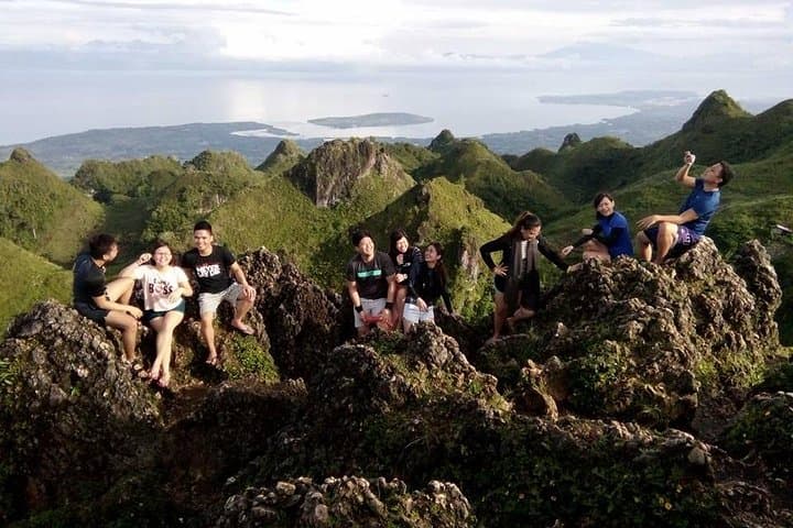 Osmeña Peak & Kawasan Falls: Full-Day Summit Trek and Canyoneering Adventure from Cebu photo 2