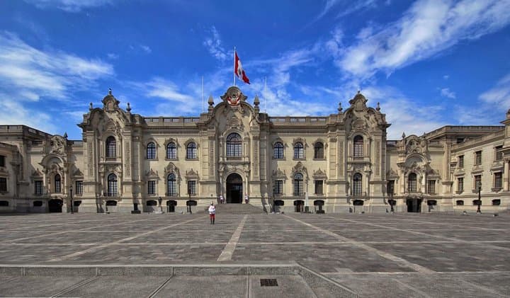 Lima Downtown Bike and Walking Tour: Essential Highlights for First-Time Visitors