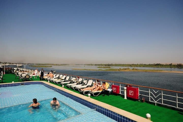 4-Day Nile Cruise from Aswan to Luxor — Temples, Nile Views & Hot-Air Balloons photo 2