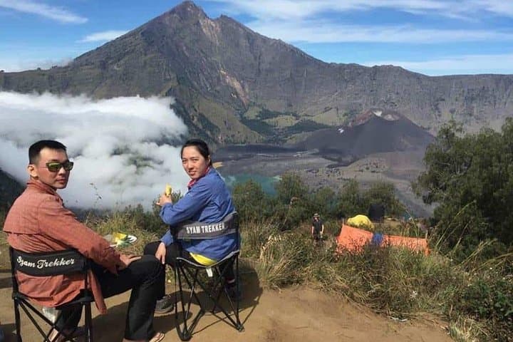 2-Day Rinjani Trek to Senaru Crater Rim — Sunrise, Camping & Descent photo 2