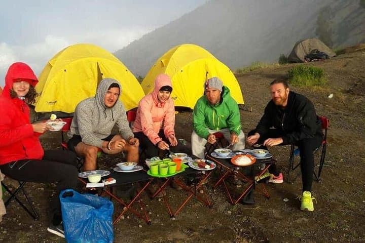 2-Day Rinjani Trek to Senaru Crater Rim — Sunrise, Camping & Descent photo 5