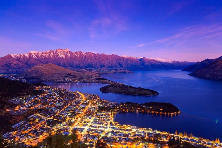 Queenstown Progressive Dinner & Wine Tour: 3-Location Lakeside Gourmet Evening photo 2