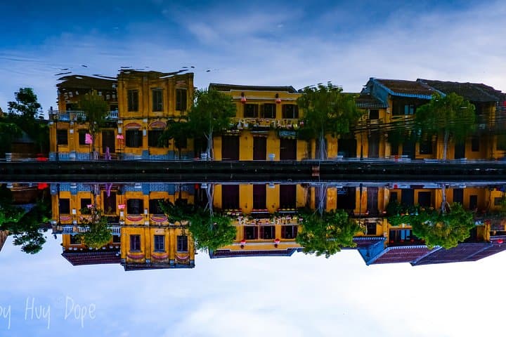 Sunset Kayak Through Hoi An's Lantern Town: Guided Paddle at Golden Hour photo 5