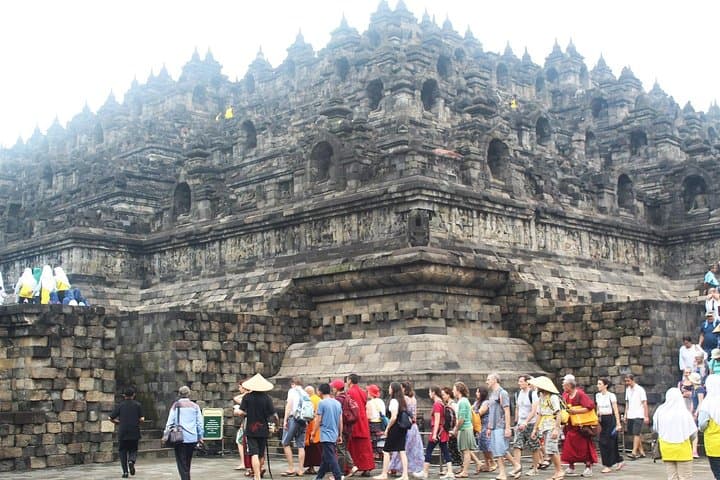 Jogja to Bromo: 4-Day Cultural Circuit and Sunrise Volcano Adventure photo 5