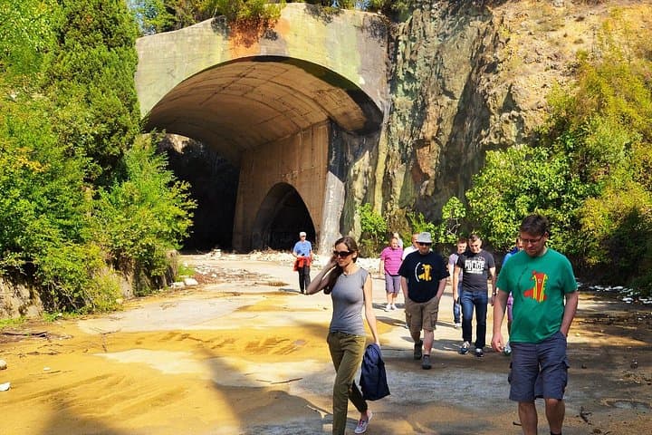 Tracing Yugoslavia's Fall: The Death of Yugoslavia Tour in Mostar photo 4