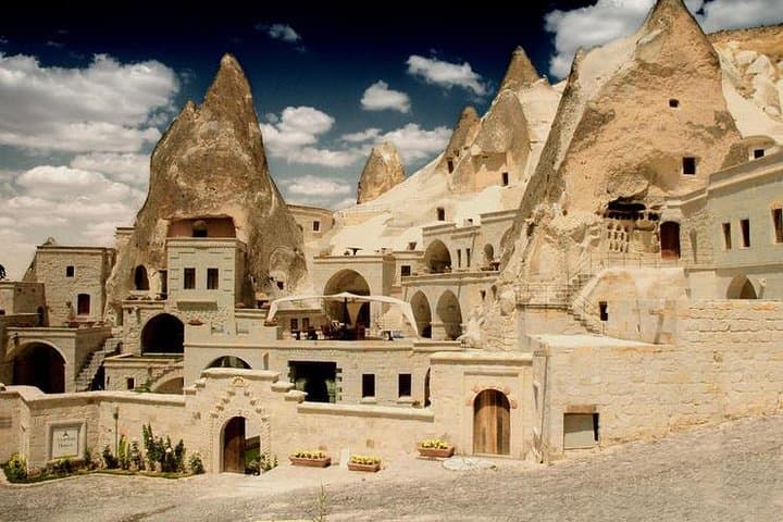 Cappadocia Red Tour: Göreme Open-Air Museum, Pasabag & Devrent Full-Day Experience