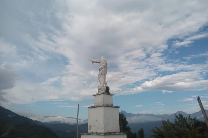 Christ the King Tour: Jardín’s Waterfall Walk, Panela Mill & Coffee Tasting