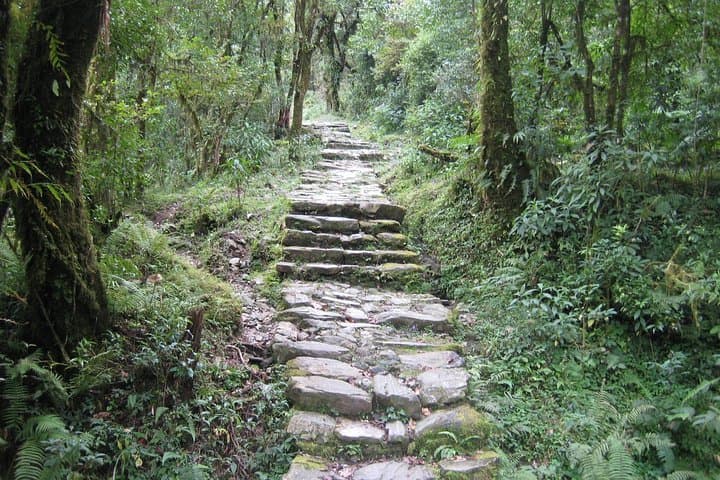 2-Day Panchase Hill Trek: Annapurna Sunrise from Naudanda
