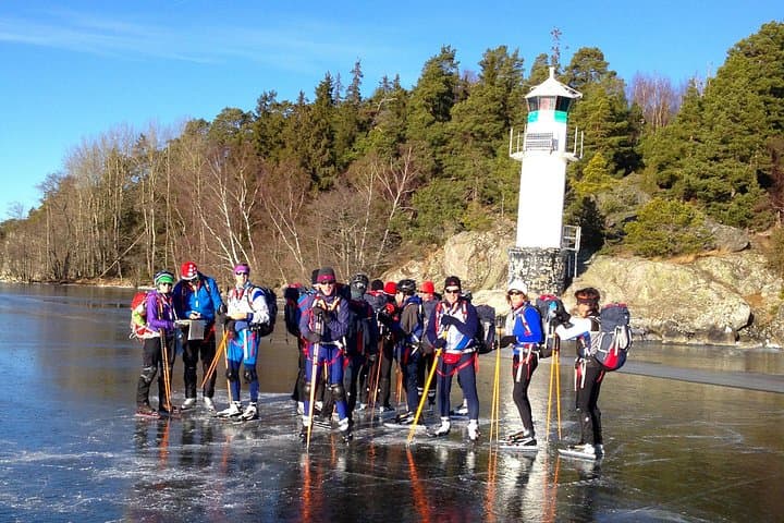 Natural Ice Skating in Stockholm: Guided Lake & Archipelago Skating Adventure photo 3