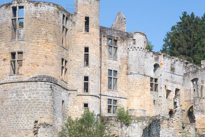 Luxembourg Nature and Castle Day Trip — Mullerthal, Vianden & Echternach photo 5