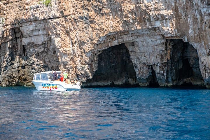 Private Luxury Boat Tour from Split: Blue Cave, Hvar & Pakleni Islands photo 6