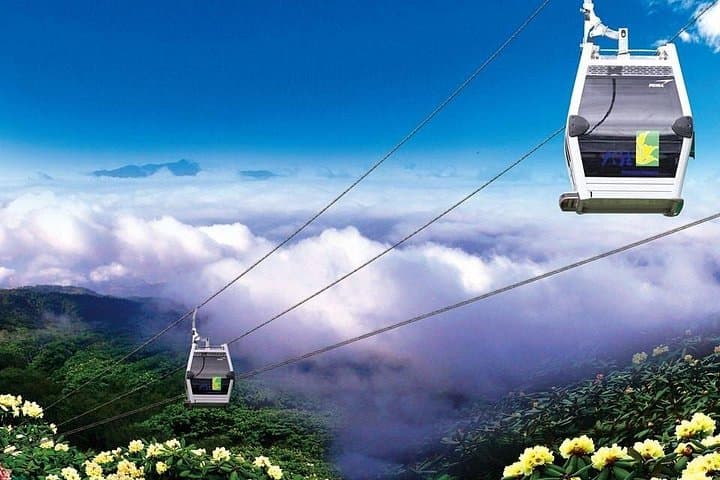 Dali in Two Days: Hike Cangshan, Cruise Erhai and Explore Xizhou Market photo 1