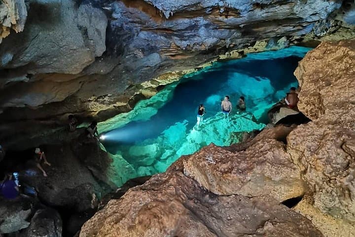 Private Kupang Day Tour: Tablolong Beach, Goa Kristal & Sasando Craft photo 2