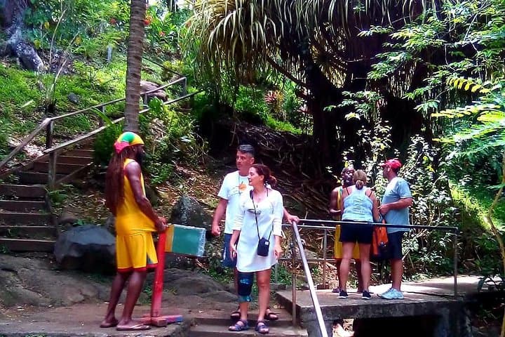 Private Fun Tour in Grenada — Rainforest Treks, Historic Forts, Rum & Chocolate