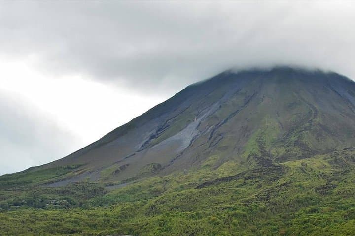 Arenal Volcano Night Hike and Hot Springs at Mirador El Silencio photo 2