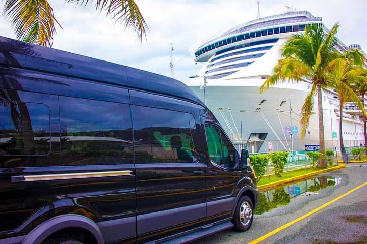 St. Thomas Scenic Taxi Tour — Charlotte Amalie Island Highlights photo 3