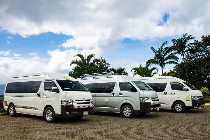 Private Transfer La Fortuna to Manuel Antonio — Door-to-Door Minivan (1–6 pax) photo 6