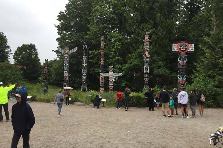 Best Vancouver Private Afternoon City Tour: Granville, Gastown & Seawall Highlights photo 2