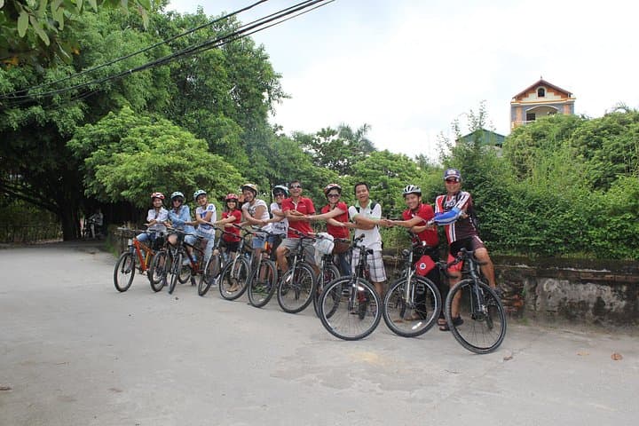 Half-Day Red River Bike Tour to Bat Trang & Thanh Tri from Hanoi photo 1