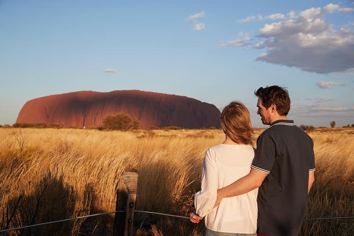 Uluru Sunset Outback Barbecue and Star Talk — Ayers Rock Evening Experience photo 3