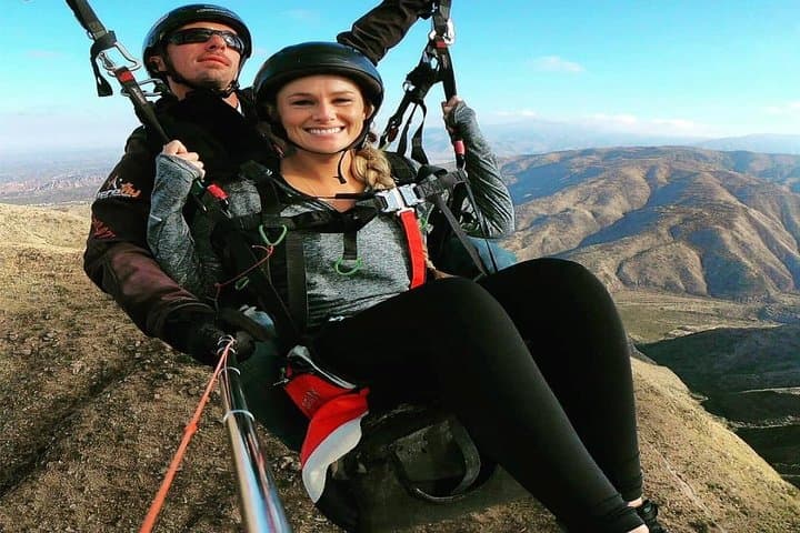 Tandem Paragliding Over Mendoza's Pre-Range: Cerro Arco Flight Experience