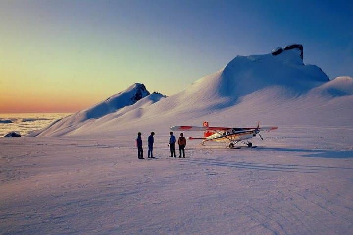 55-Minute Grand Circle Ski Plane Tour — Glacier Landing Over Aoraki / Mount Cook photo 1
