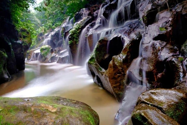 Bali Secret Waterfall Tour: Tegenungan, Tukad Cepung & Hidden Pools photo 6