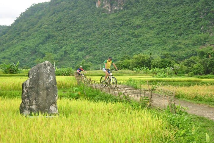 mai-chau-to-pu-luong-3-day-trek-homestay-from-hanoi photo 3