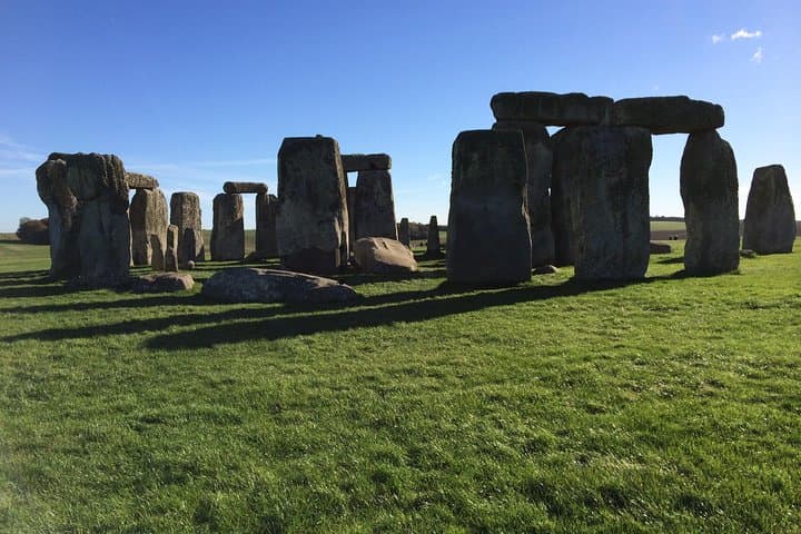 Private Full-Day Stonehenge and Bath Tour from London: History, Tips & What to Expect