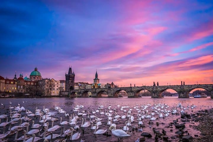 Prague Photography Tour: Sunset-to-Blue-Hour Walking Photo Workshop