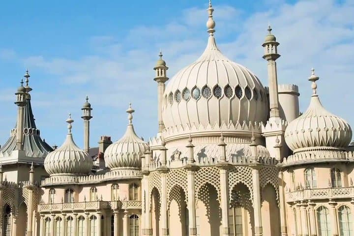 Brighton and Seven Sisters Day Tour — White Cliffs, South Downs & Royal Pavilion