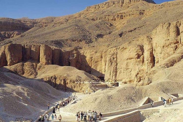 Luxor 2-Day Private Tour from Cairo — Hot Air Balloon, Valley of the Kings & Nile Felucca photo 4
