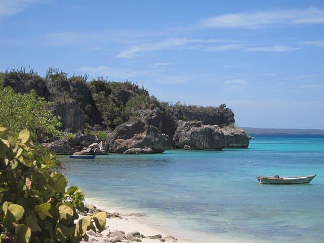 Bahía de las Águilas Day Trip — Jaragua National Park's Pristine Shoreline photo 5