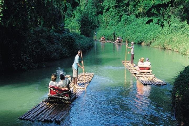 Private Round-Trip Shuttle from Montego Bay to Martha Brae Rafting Village photo 4