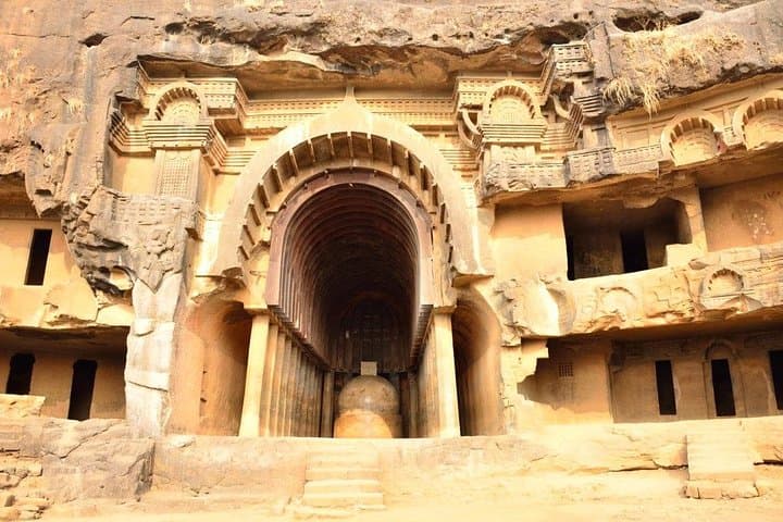 Pune to Lonavala Monsoon Drive: Bhushi Dam, Lion's Point & Lohagad Fort photo 2