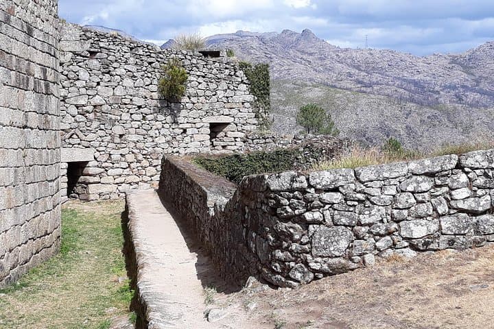 Off-Road Through Peneda-Gerês: Private 4x4 Tour to Lindoso, Soajo & Castro Laboreiro photo 5
