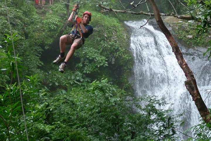 Mega Zipline Over 11 Waterfalls Near San José — Costa Rica Canopy Tour photo 3