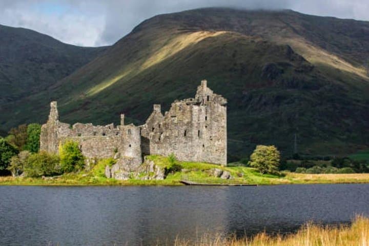 Loch Lomond to Oban Day Trip from Glasgow — Kilchurn Castle, McCaig's Tower & Inveraray photo 6